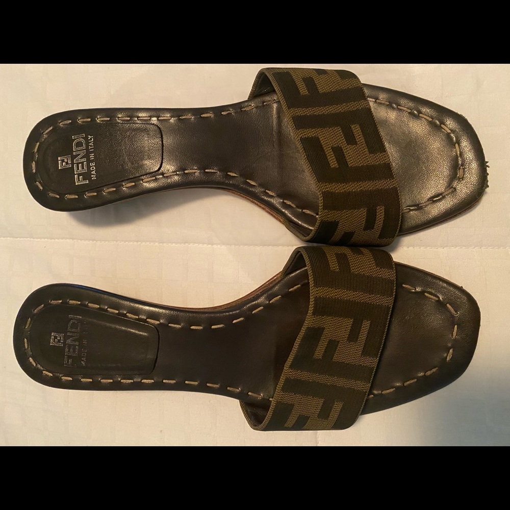 Fendi slides